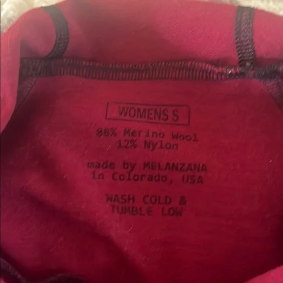 Melanzana Merino wool - Picture 3 of 3